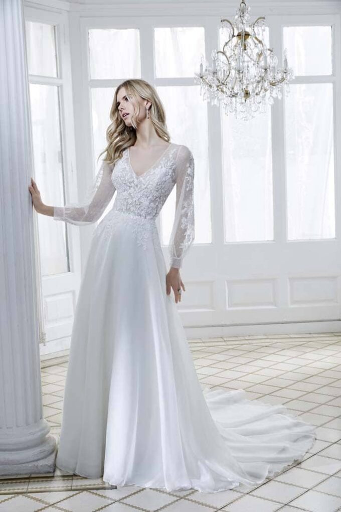 Robe de mariée Divina Sposa modèle 20203