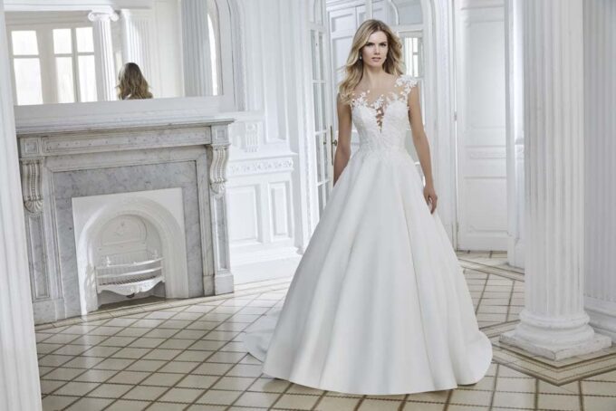 Robe de mariée Divina Sposa modèle 20218