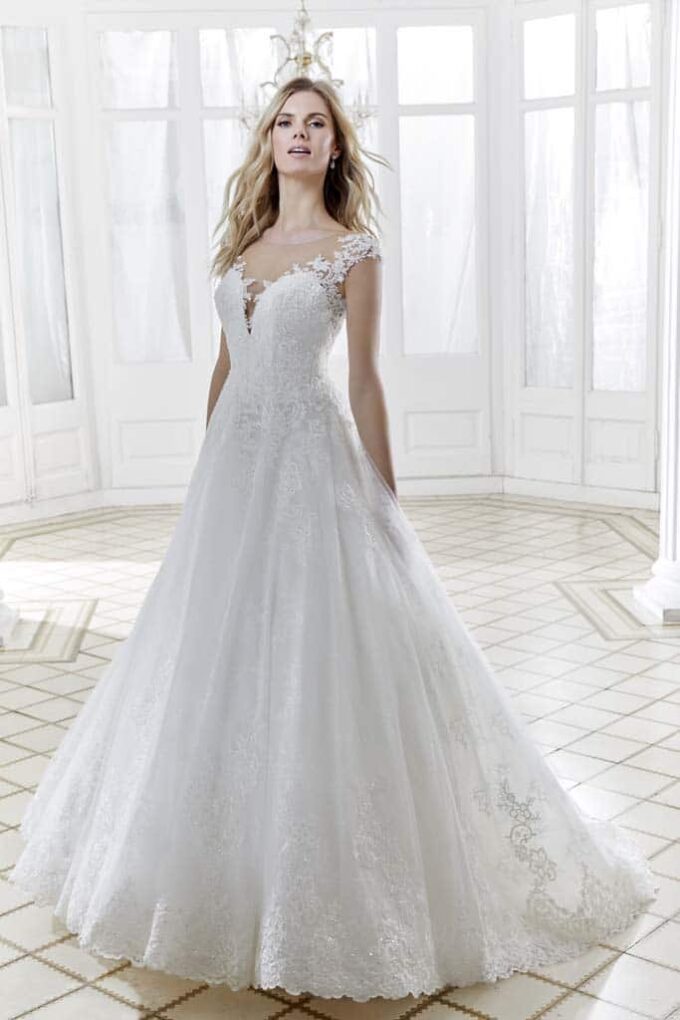 Robe de mariée Divina Sposa modèle 20219