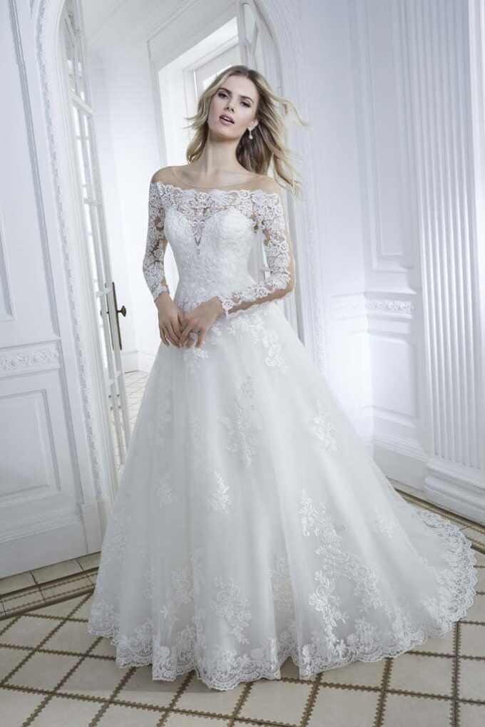 Robe de mariée Divina Sposa modèle 20236