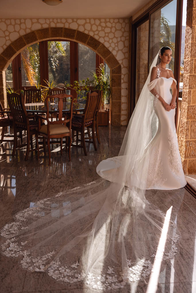 robe-de-mariee-cosmobella-8257-1