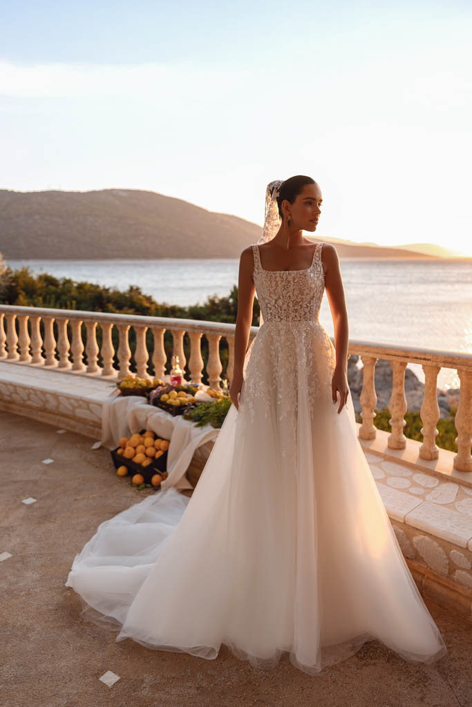 robe-de-mariee-cosmobella-8275-1