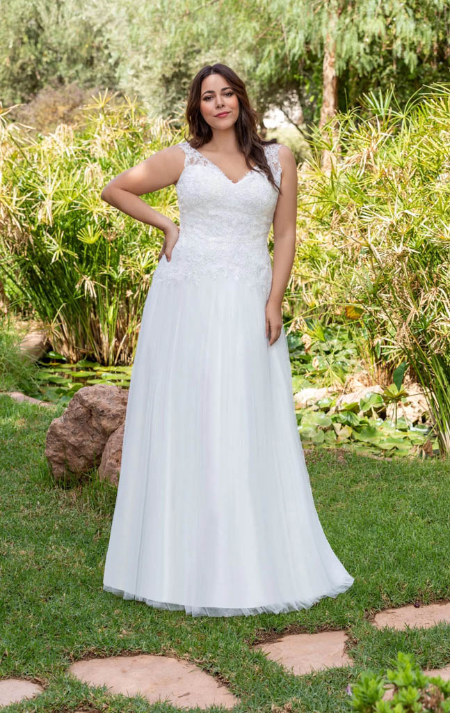 robe-de-mariee-curvy-248-07-1