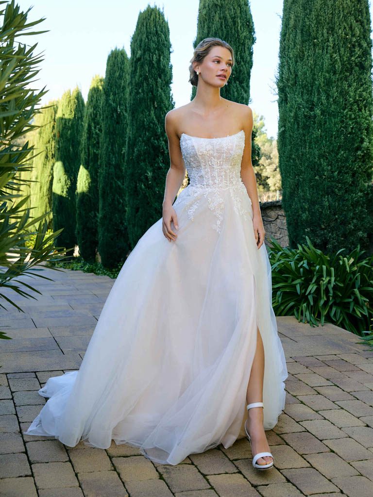 Robe de mariée White One Nerita - vue 1